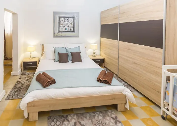 דירה Cosy In סנגלאה